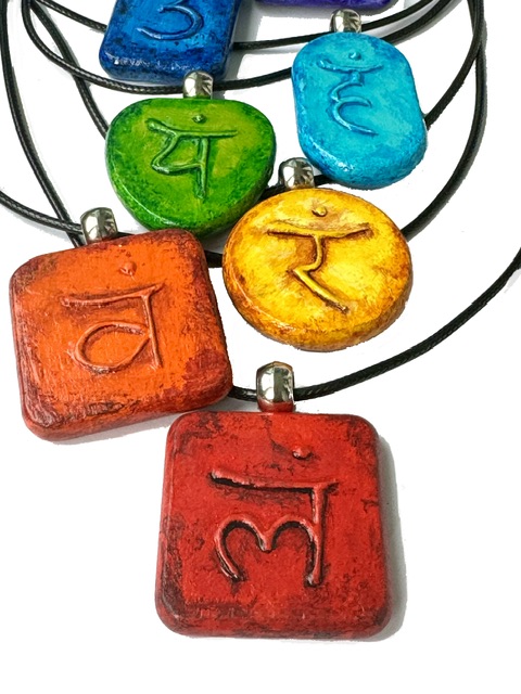 Подвески-кулоны с чакрами