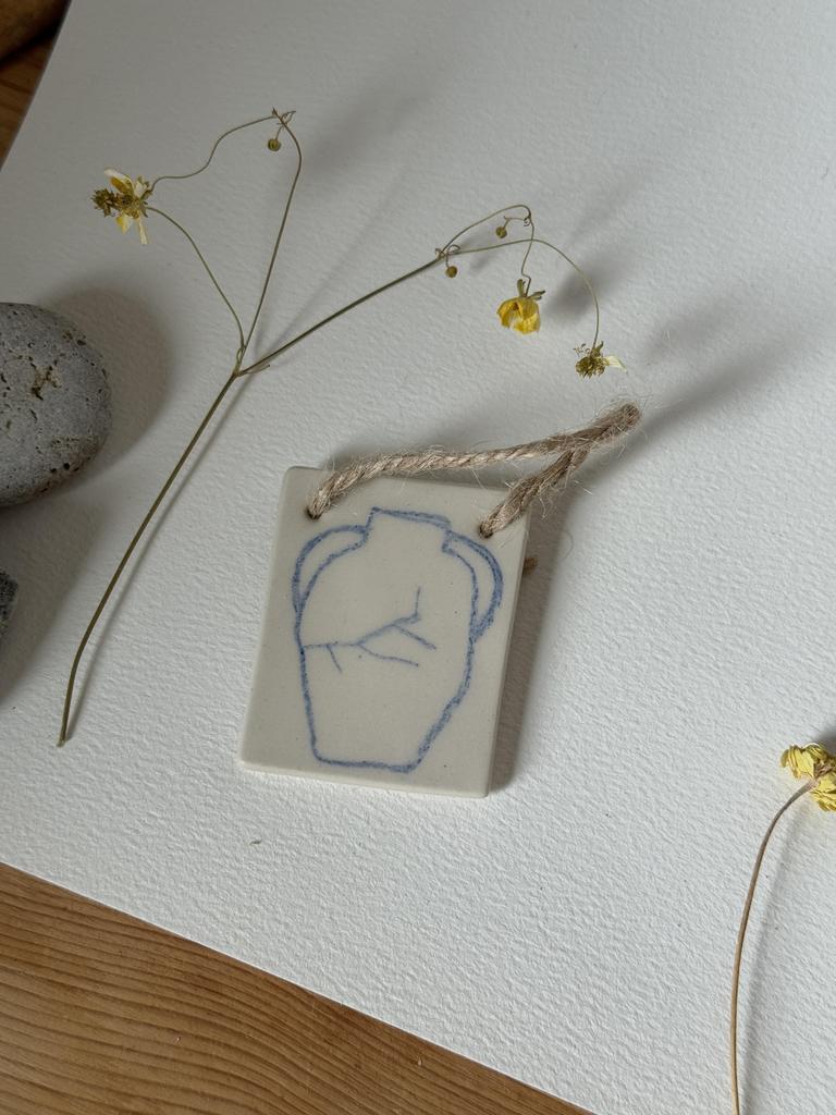 плиточка вазочка разбитая