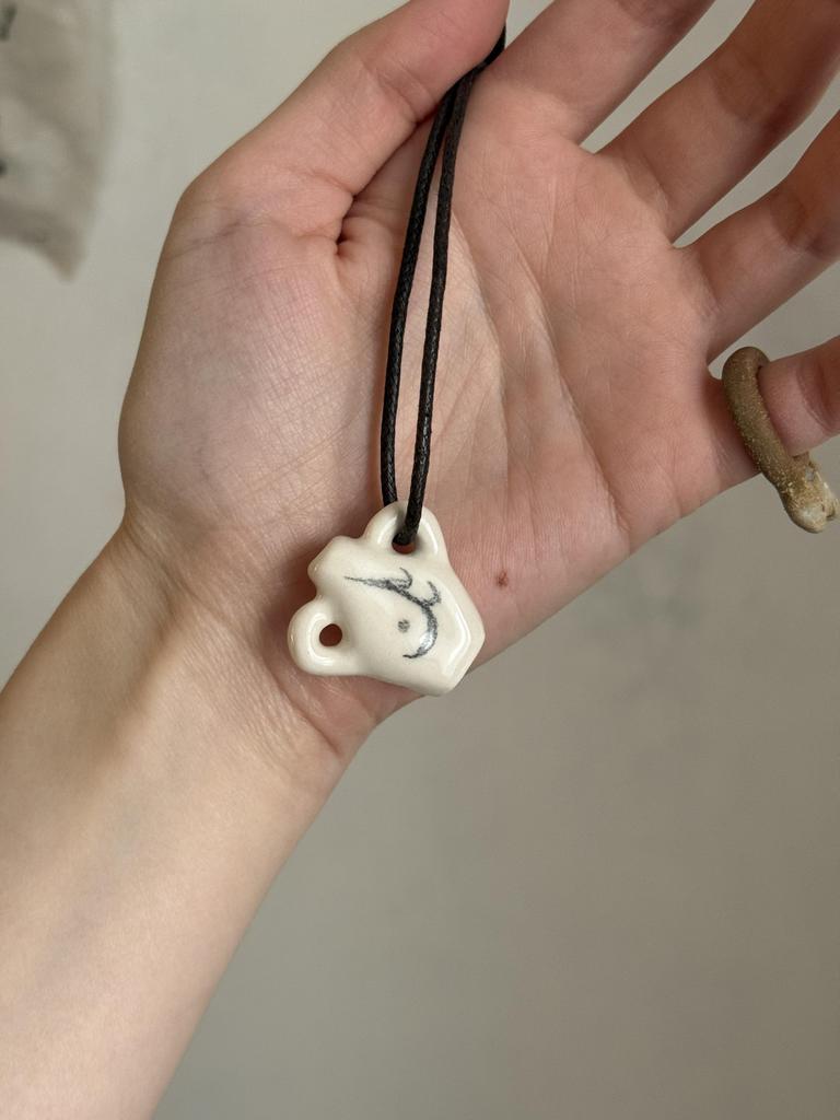 вазочка кулончик с узором