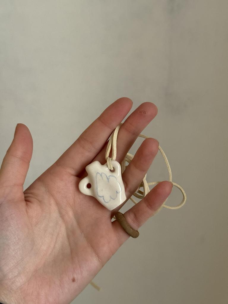 вазочка кулончик с кроликом