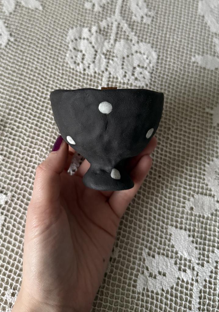 соевая свеча в керамической плошке "кардамон со сливками" 100мл