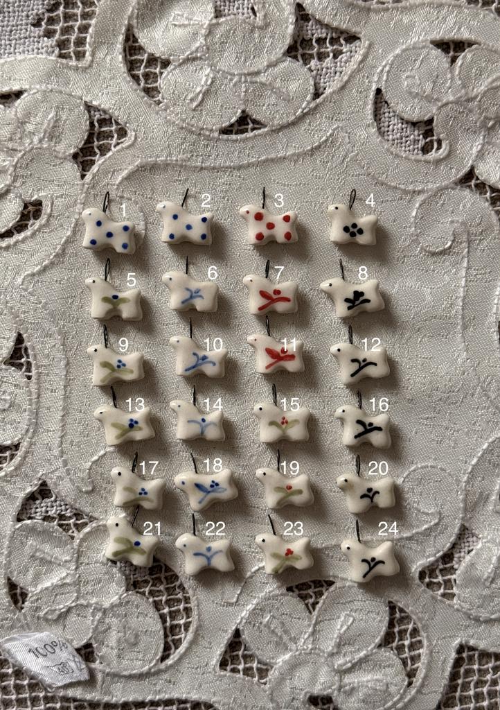 подвески зверечки +сережка в комплекте