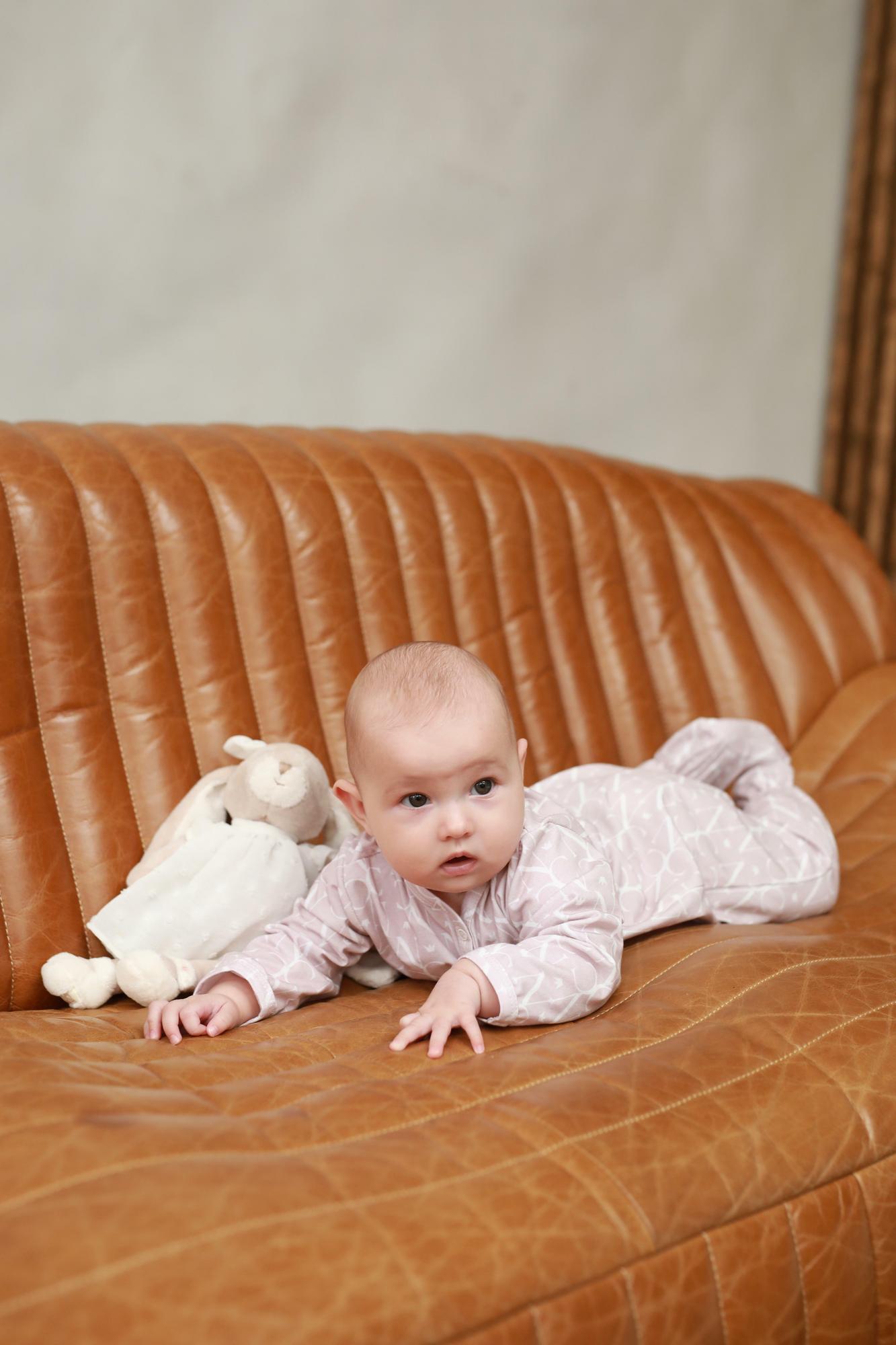 Комбинезон «NicLetta», капучино/белые буквы