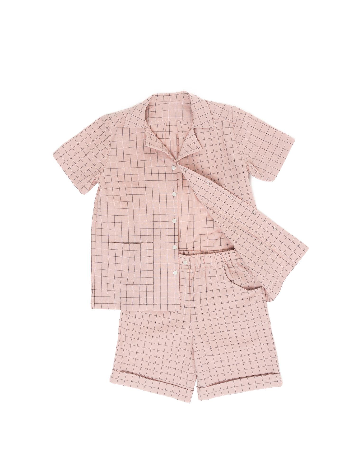 Костюм шорты и рубашка в клетку, розовый