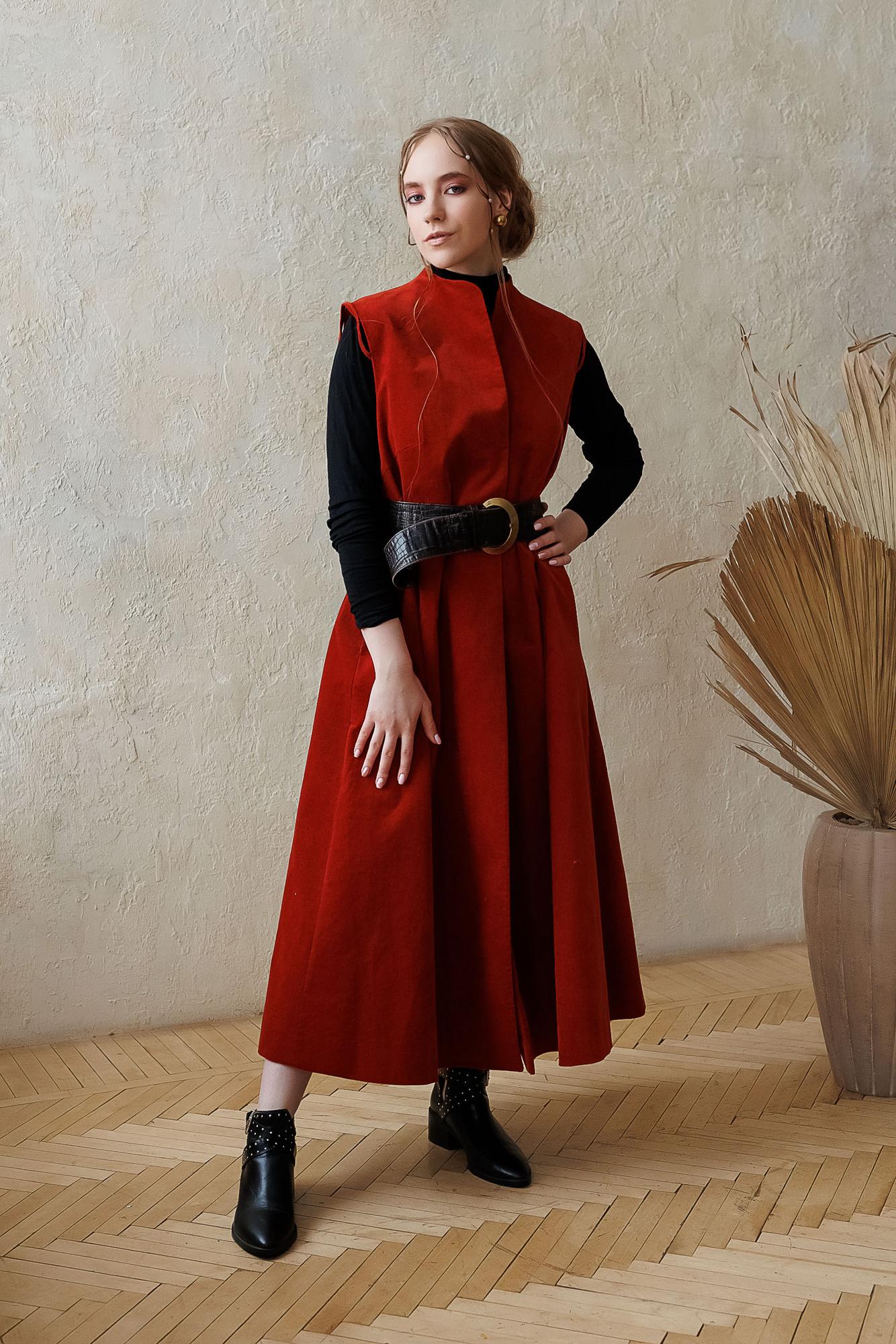 Жакет удлиненный в стиле "тюдоровский минимализм"