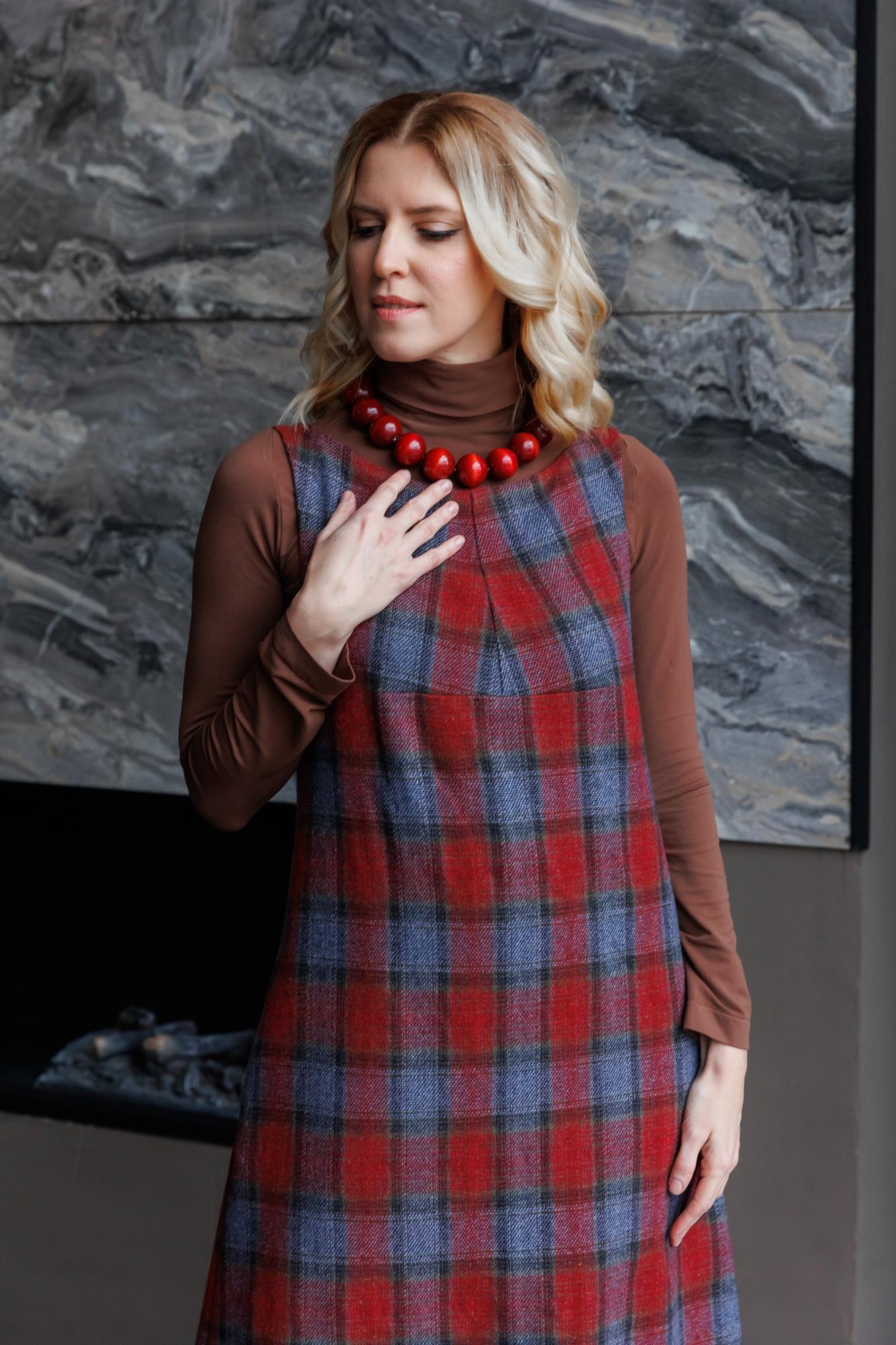 Шерстяной сарафан в клетку