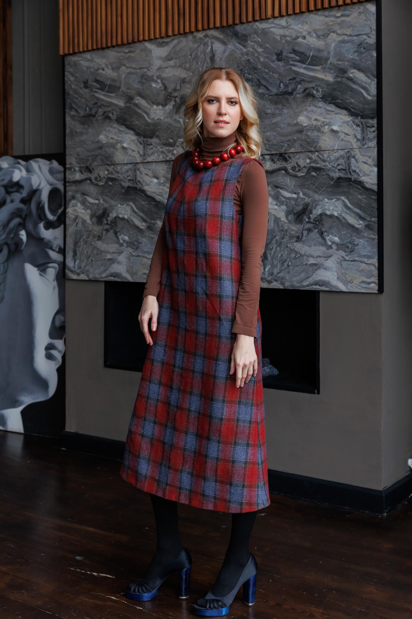 Шерстяной сарафан в клетку