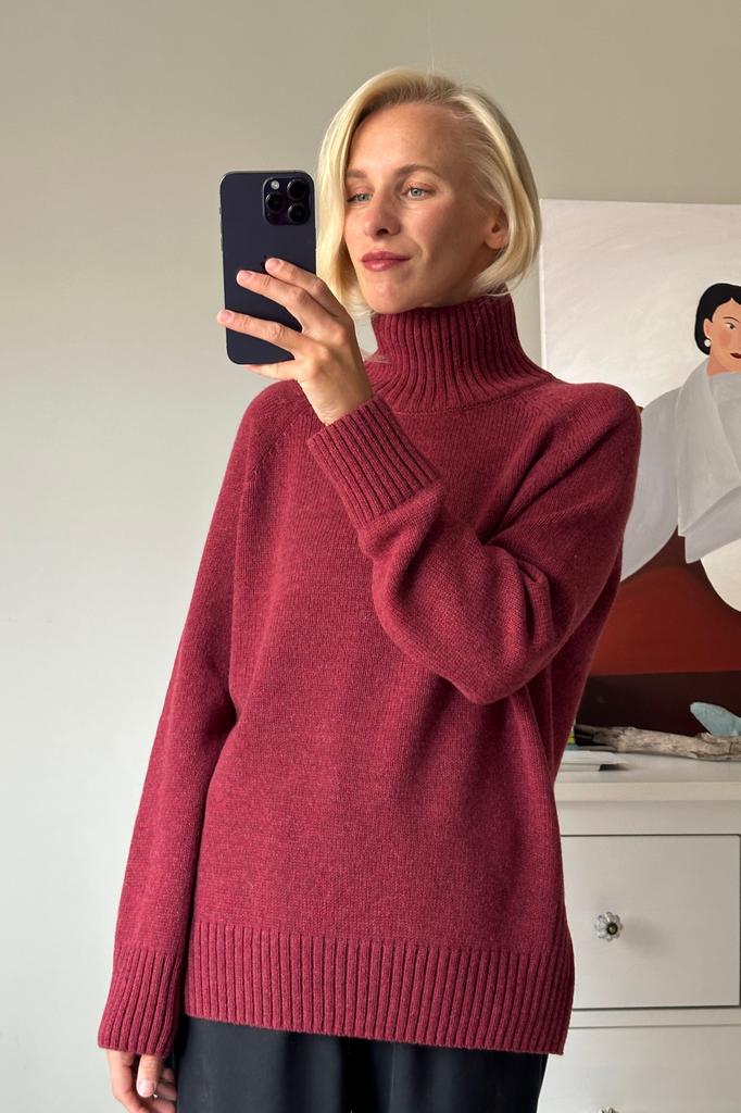 Свитер Малиновый 100% кашемир Cariaggi