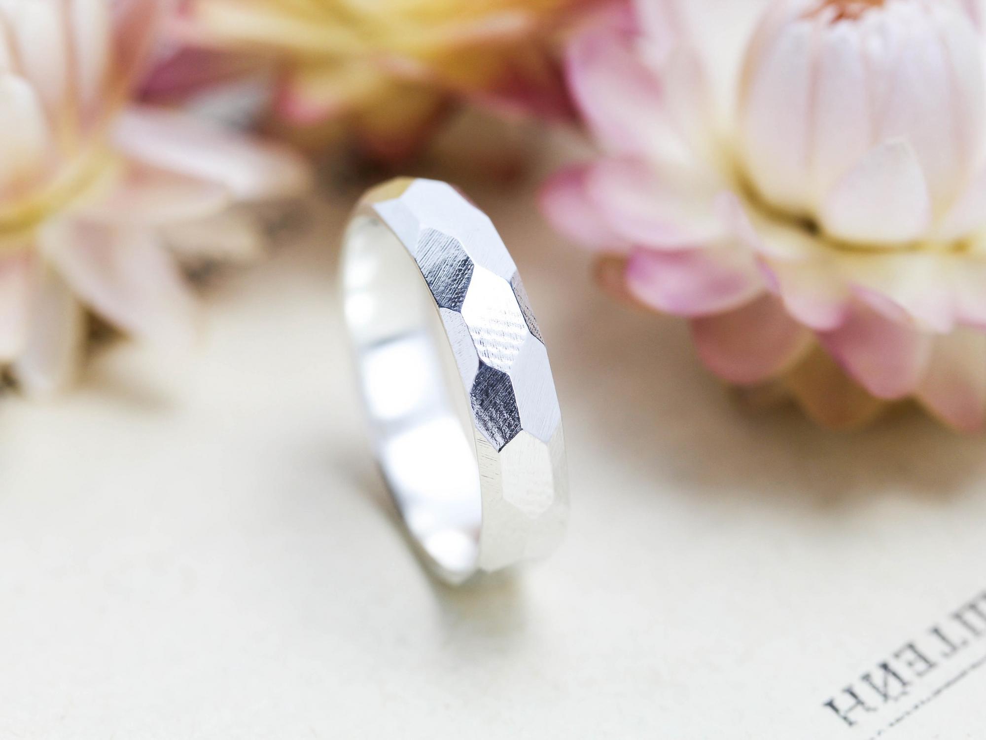 КОЛЬЦО ГРАНИ S, светлое