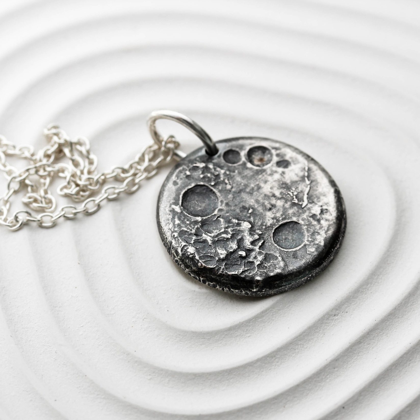 ПОДВЕСКА ЛУНА