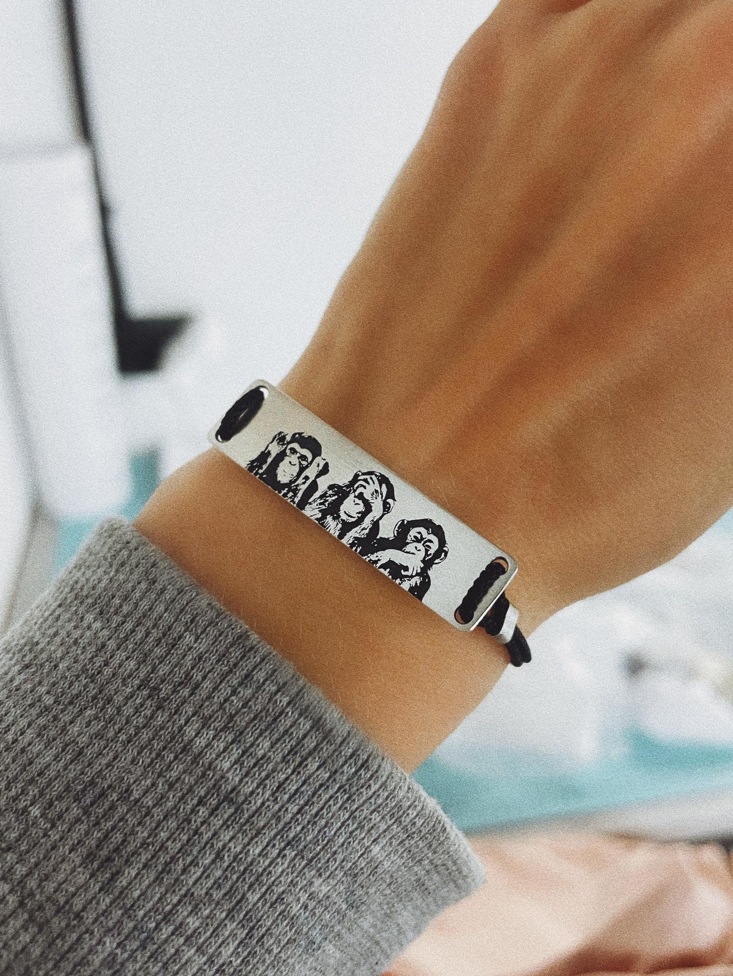 БРАСЛЕТ С ПОСЛАНИЕМ, широкий