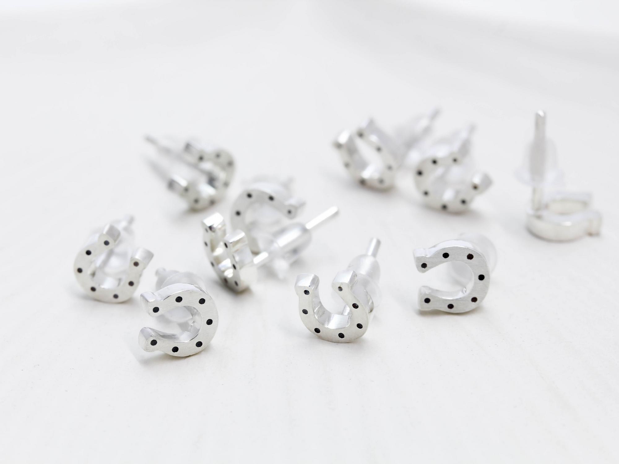 СЕРЬГИ СИМВОЛ 2026