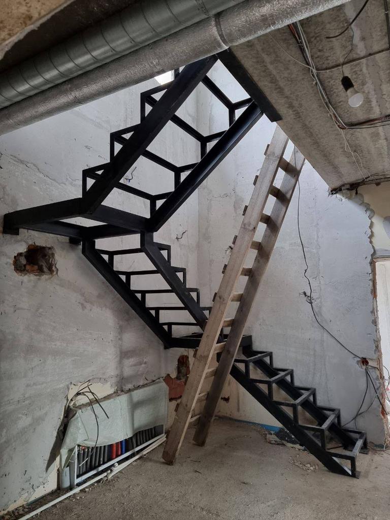 КАРКАС ЛЕСТНИЦЫ КЛ-02