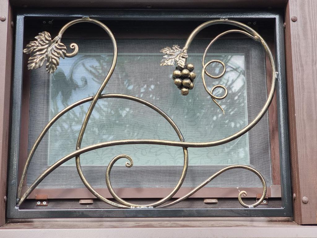 РЕШЕТКА НА ОКНО Р-1