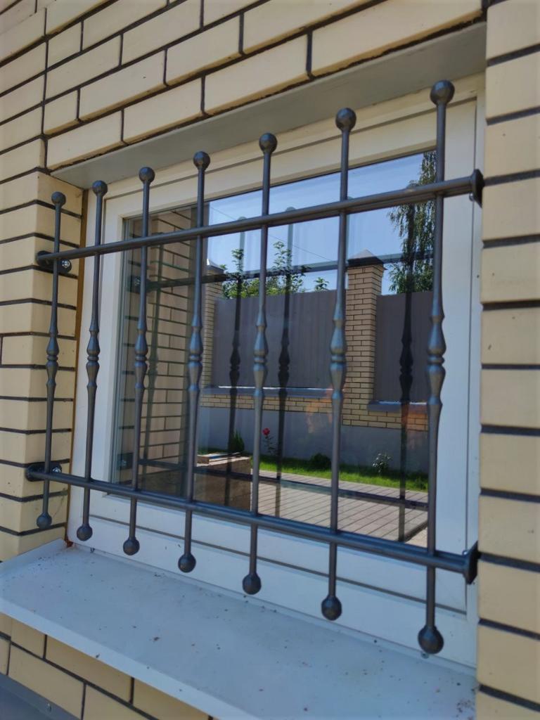 РЕШЕТКА НА ОКНО Р-4