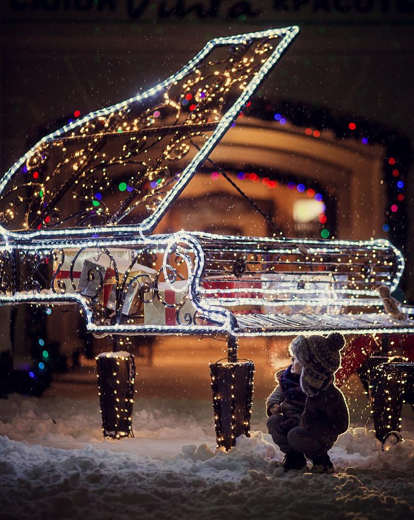 КОВАНЫЙ РОЯЛЬ