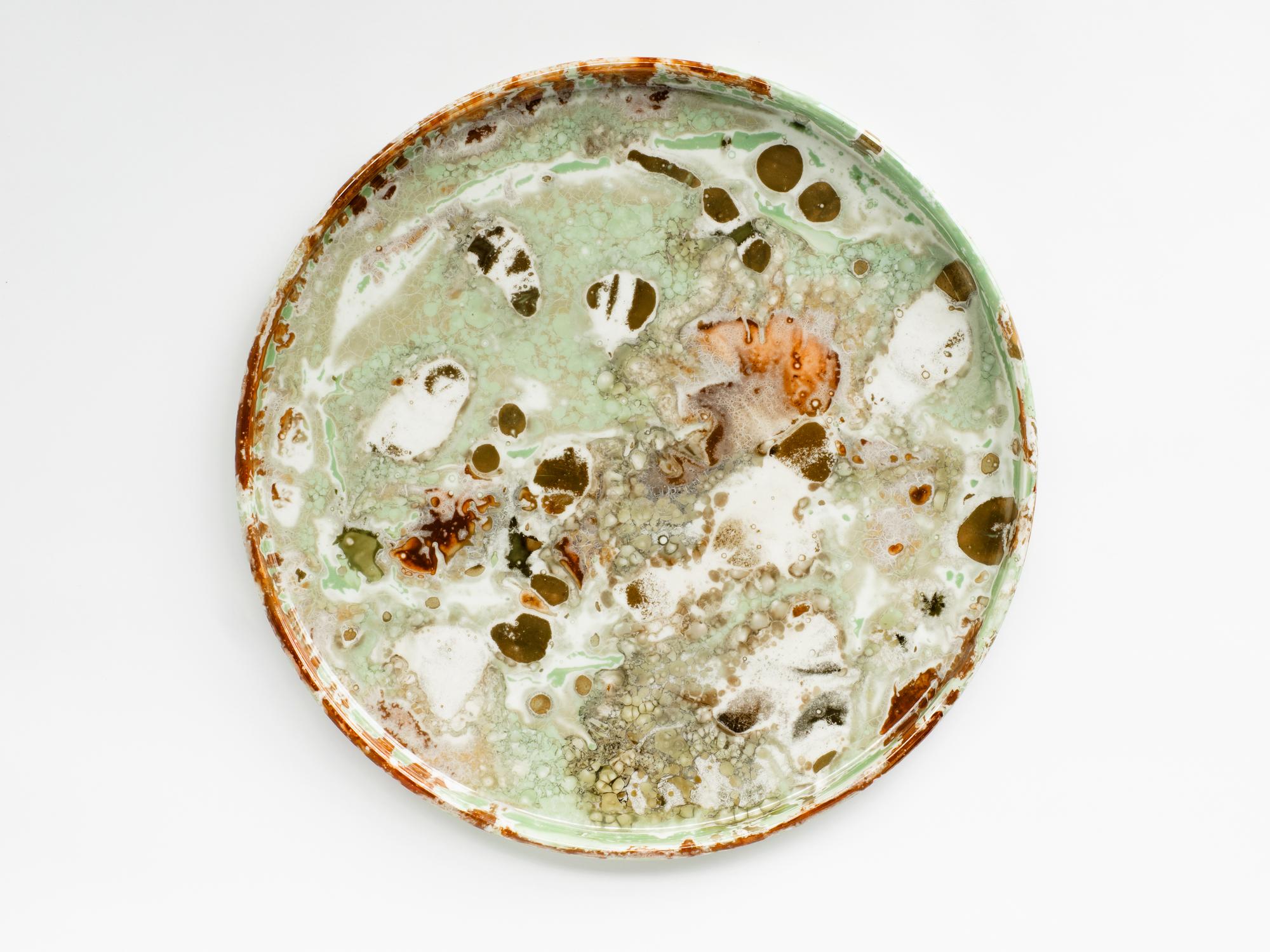 Тарелка с бортами 28 см