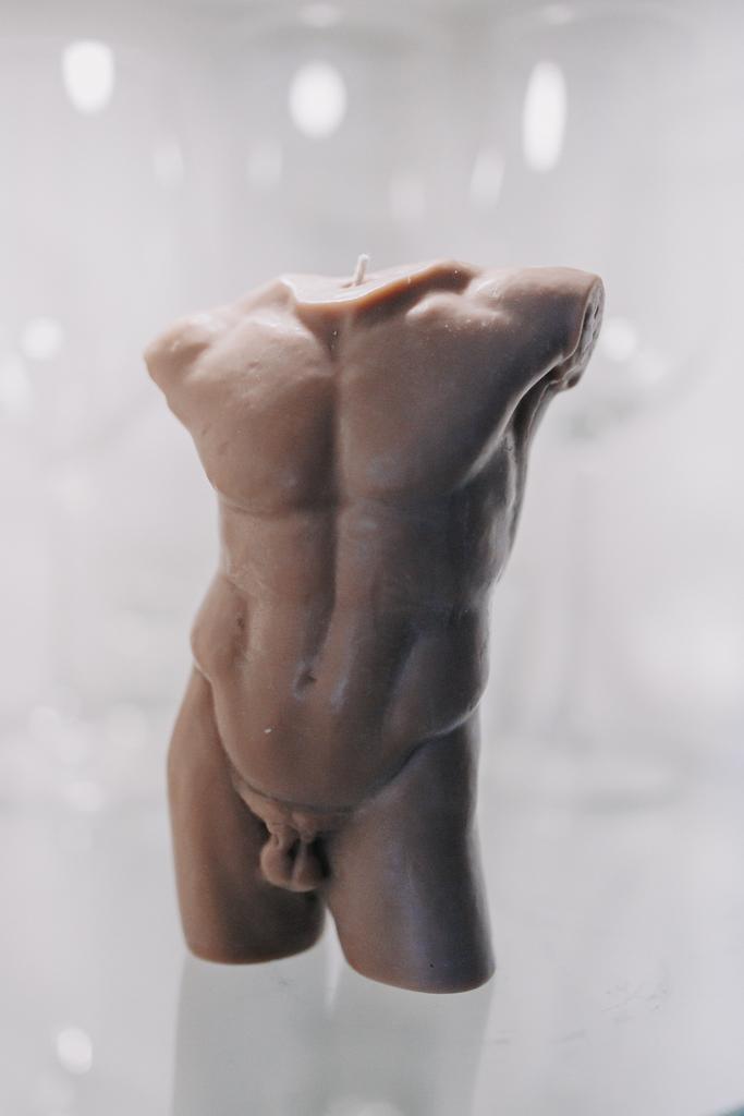 Свеча мужской торс APOLLO COCOA