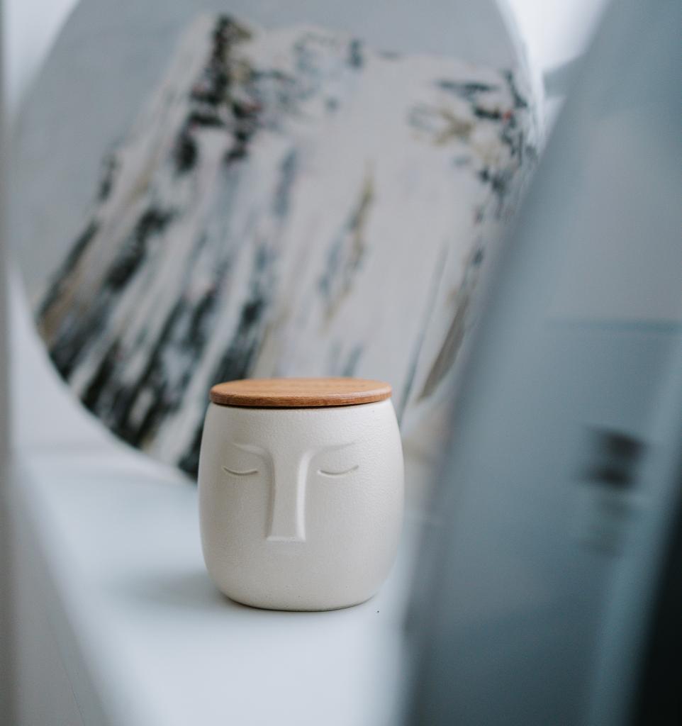 Свеча MOOD 320 мл в цвете CREAM STONE