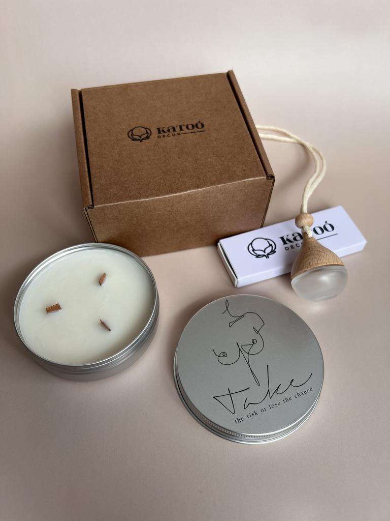 Подарочный набор: свеча, автопарфюм, спички