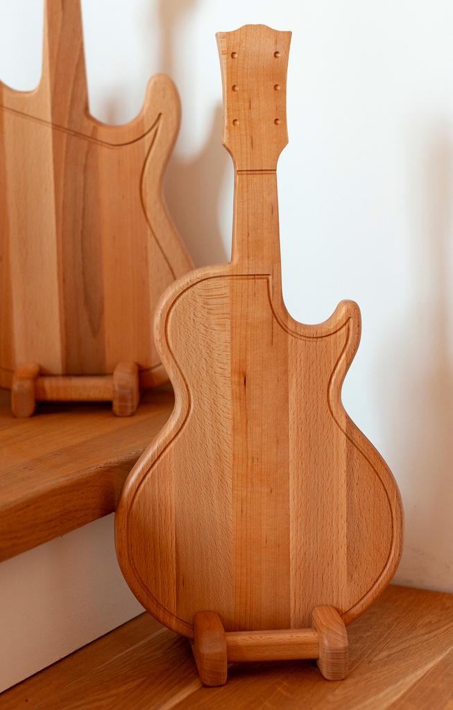 Разделочная доска гитара "Леспол"