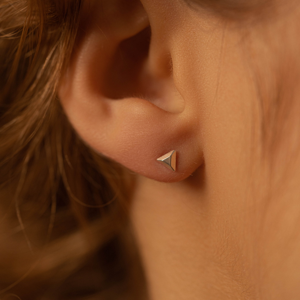 Моносерьга "Треугольник"
