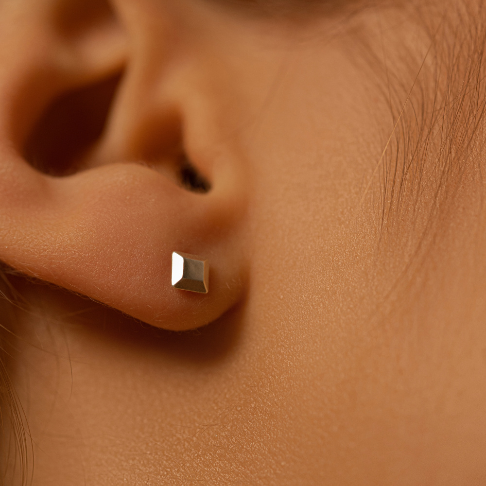 Моносерьга "Квадрат"