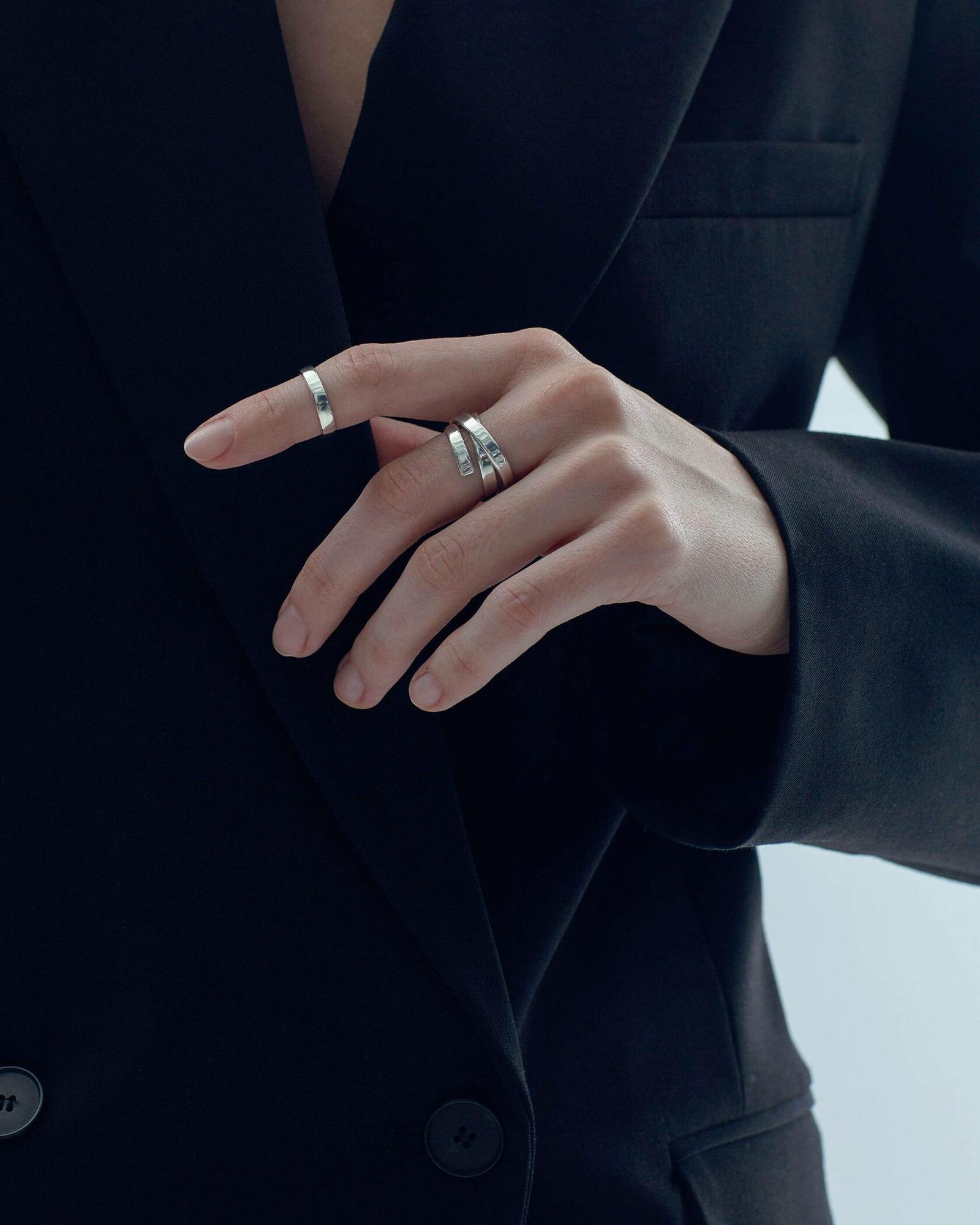 Кольцо Спираль