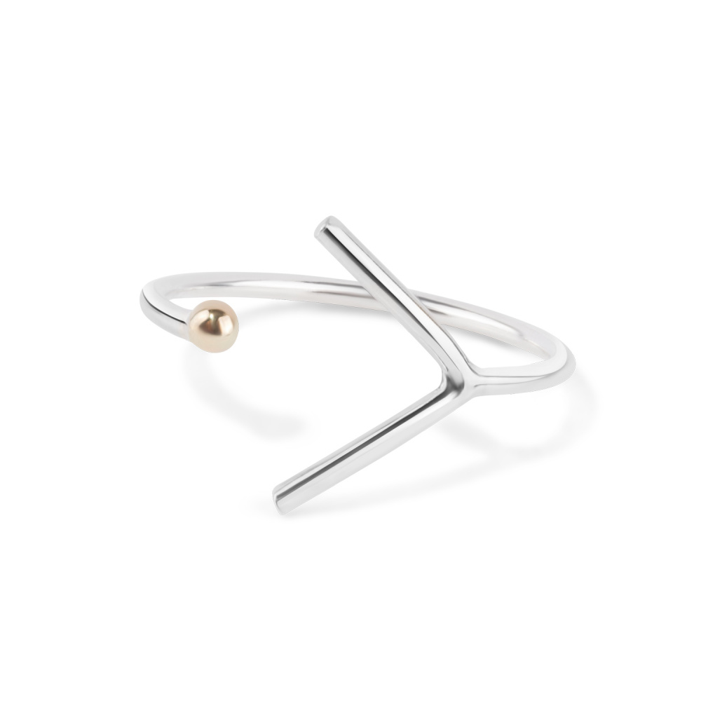 Кольцо V с латунной каплей