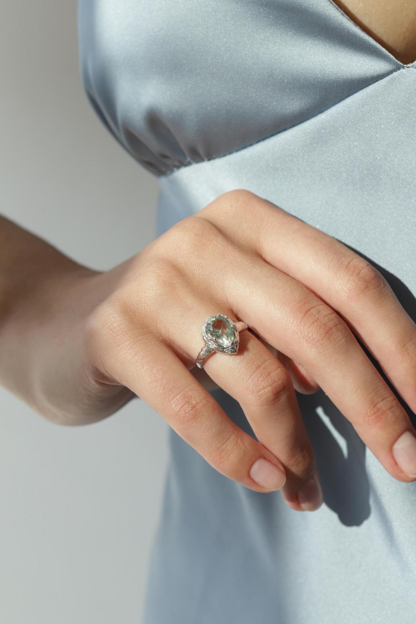 Кольцо Crystal Drop с празиолитом