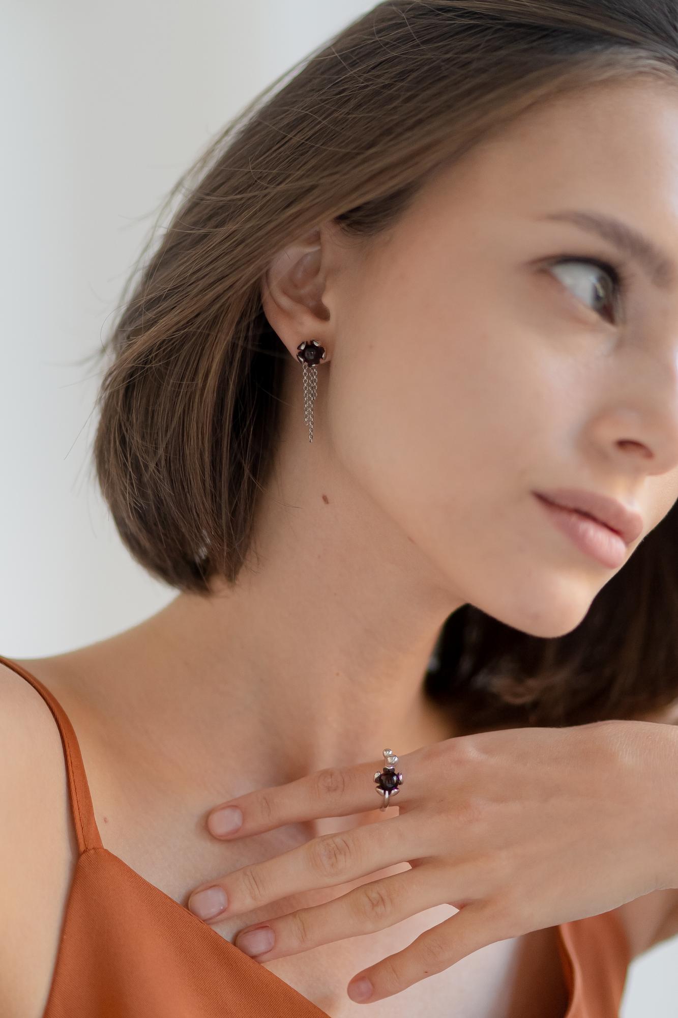 Серьги-пусеты с натуральным янтарем E9321RV