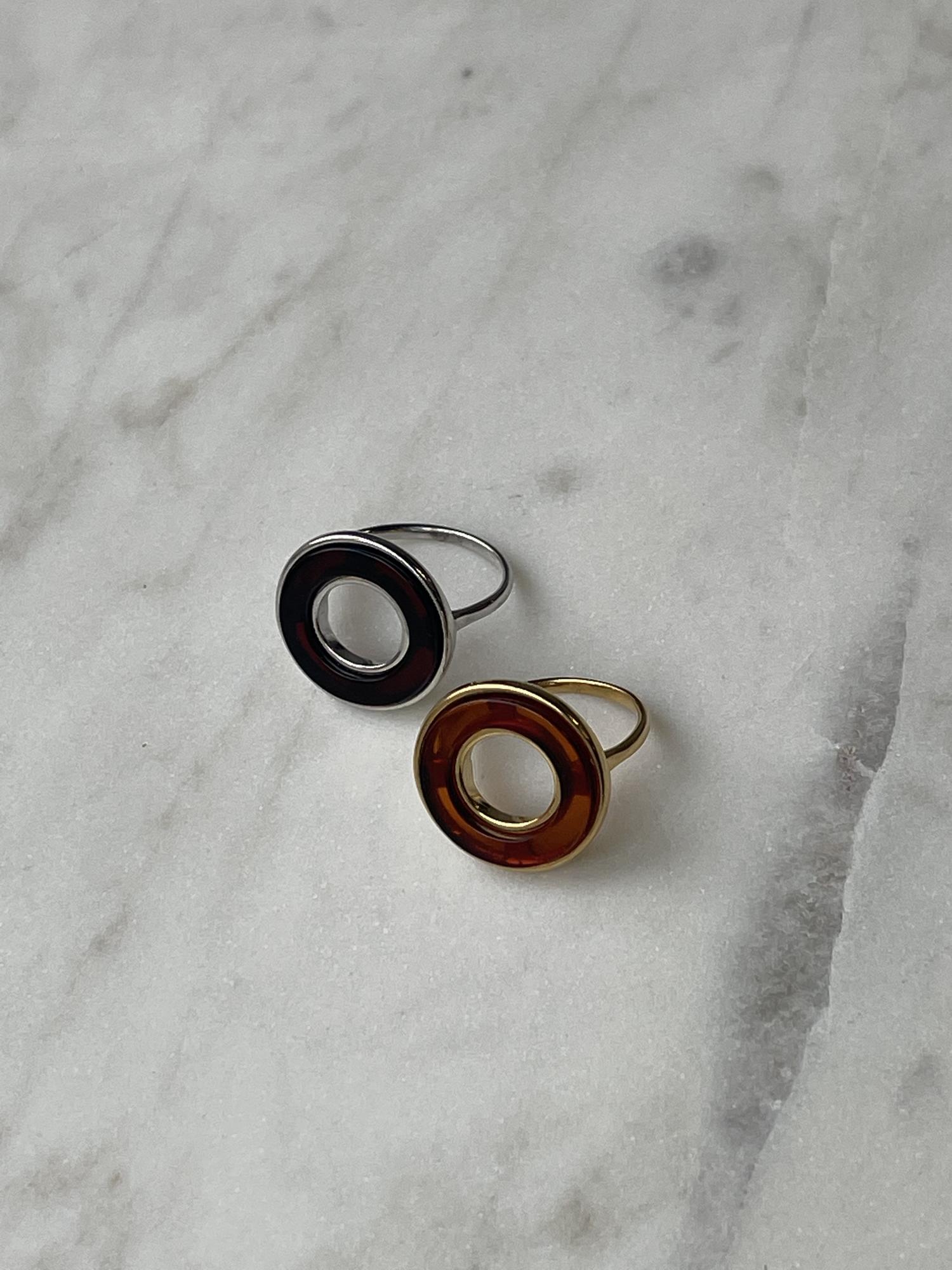 Кольцо с натуральным янтарем R9199RV