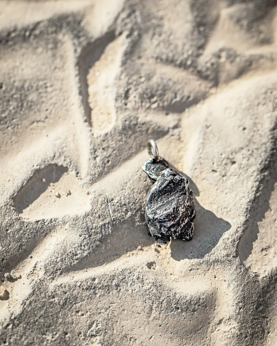 Подвеска : ОСКОЛОК СИХОТЭ-АЛИНЬ