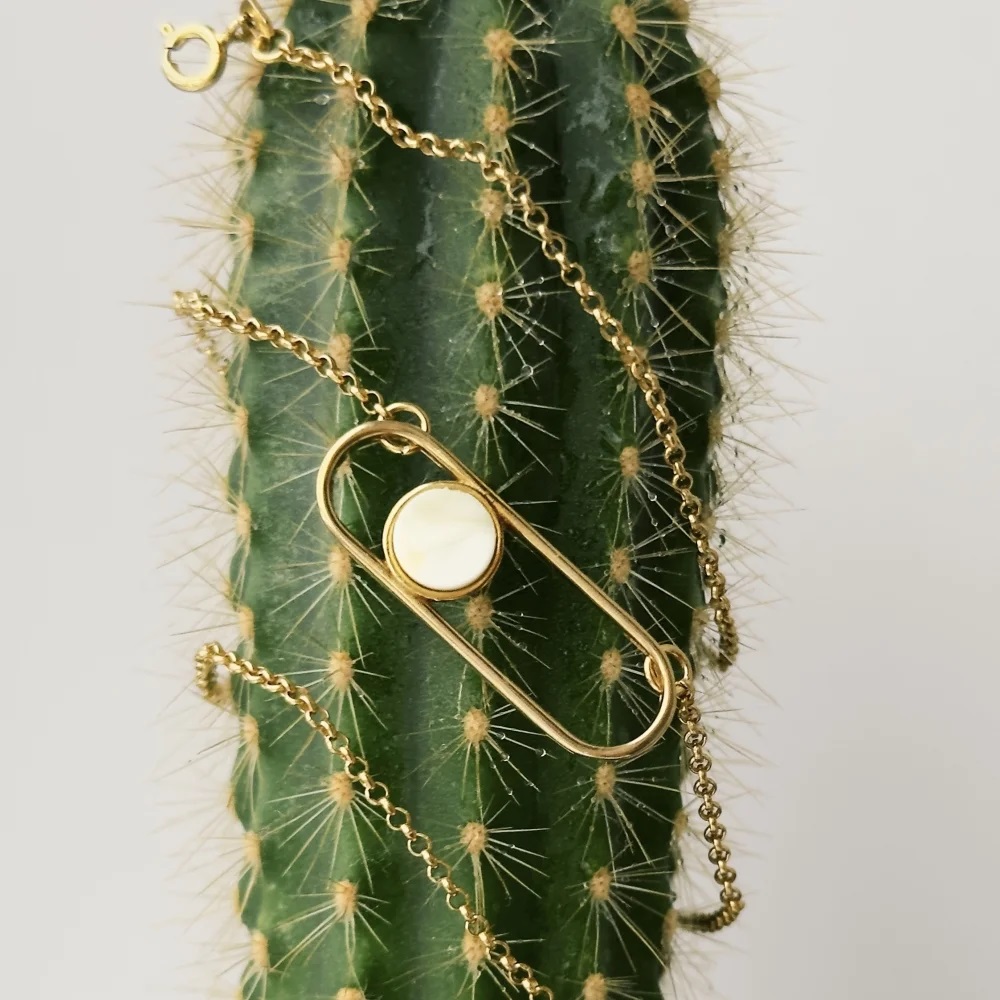 Колье из натурального молочного янтаря N20038ZM