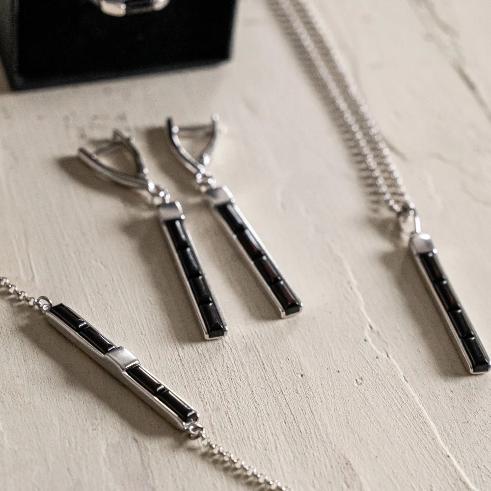 Кулон серебряный с янтарём P10003-1RK