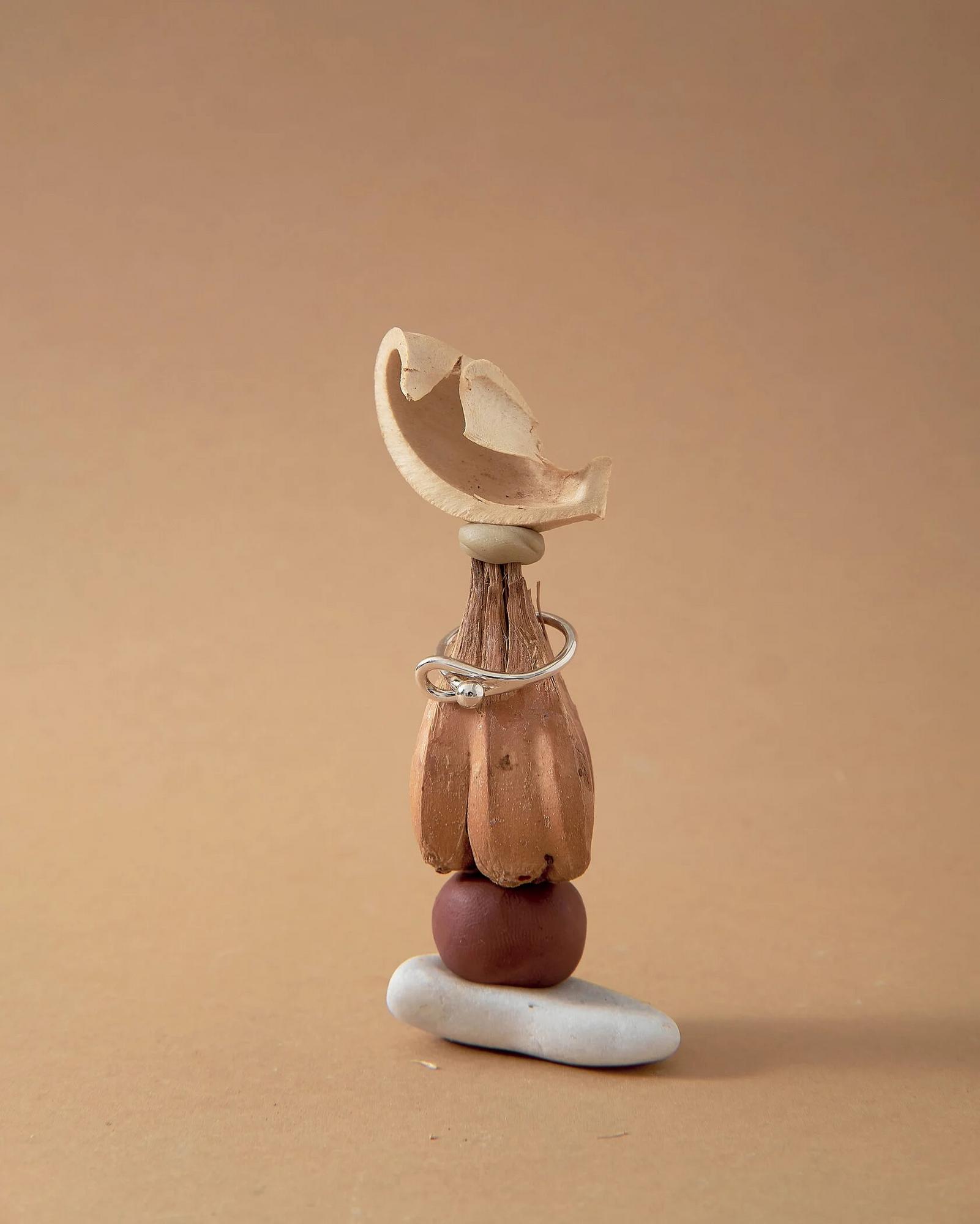 Серебряное кольцо "Петля"