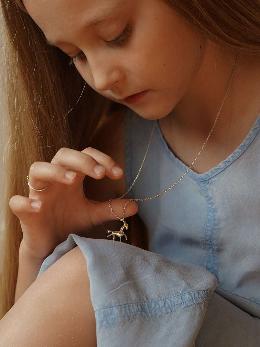 Подвеска Лошадка детство