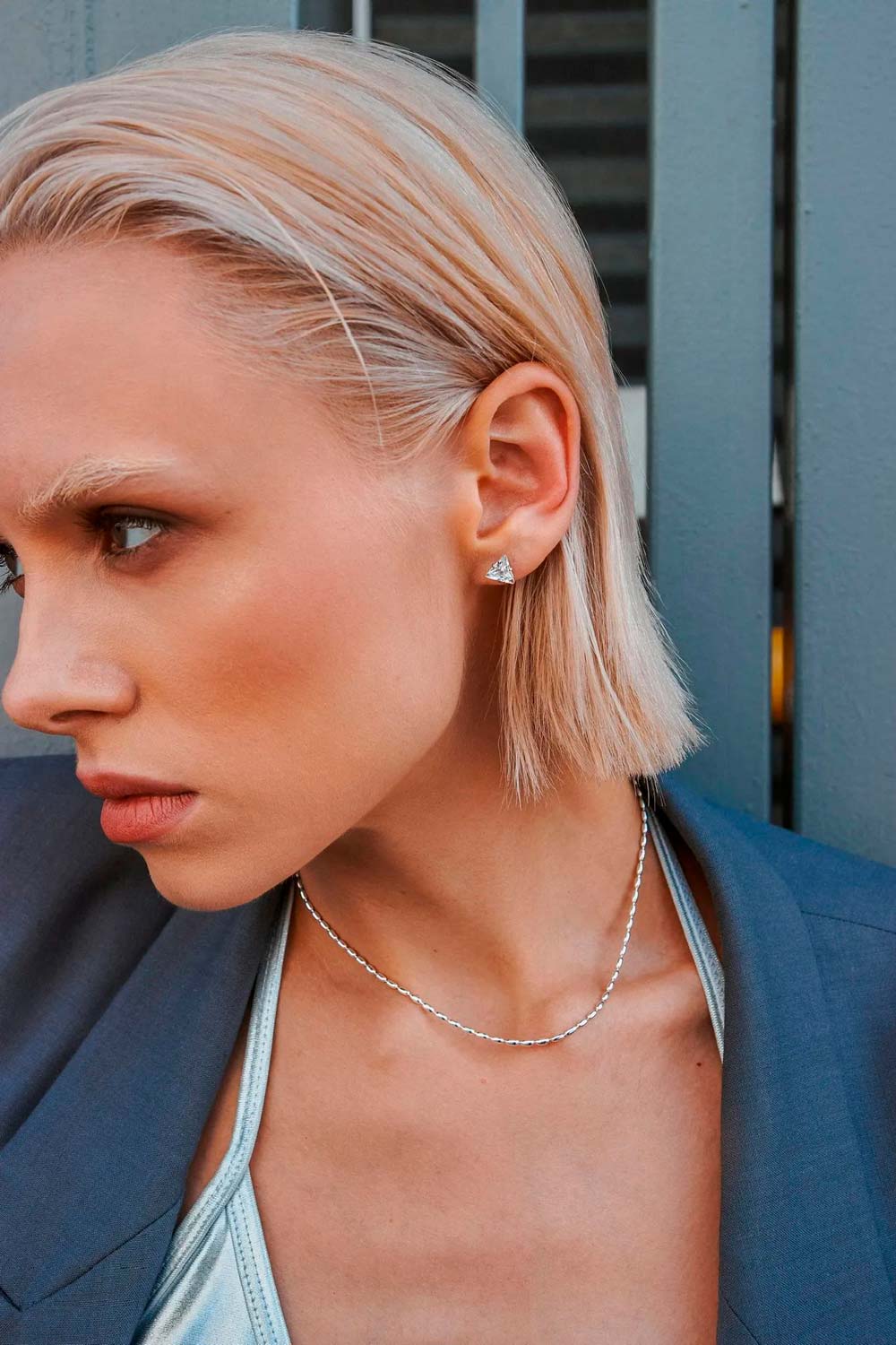 Серебряные серьги-пусеты "Лед" треугольник