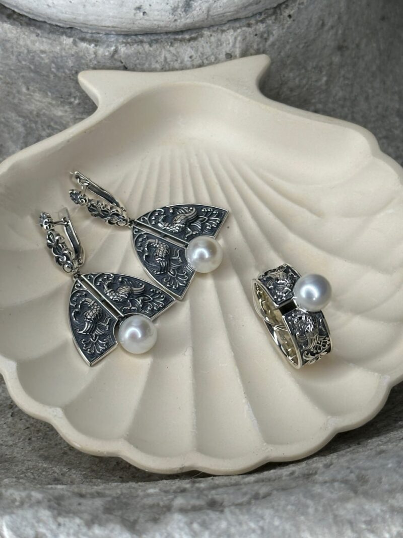 Кольцо с жемчугом L'COCO/Л'КОКО