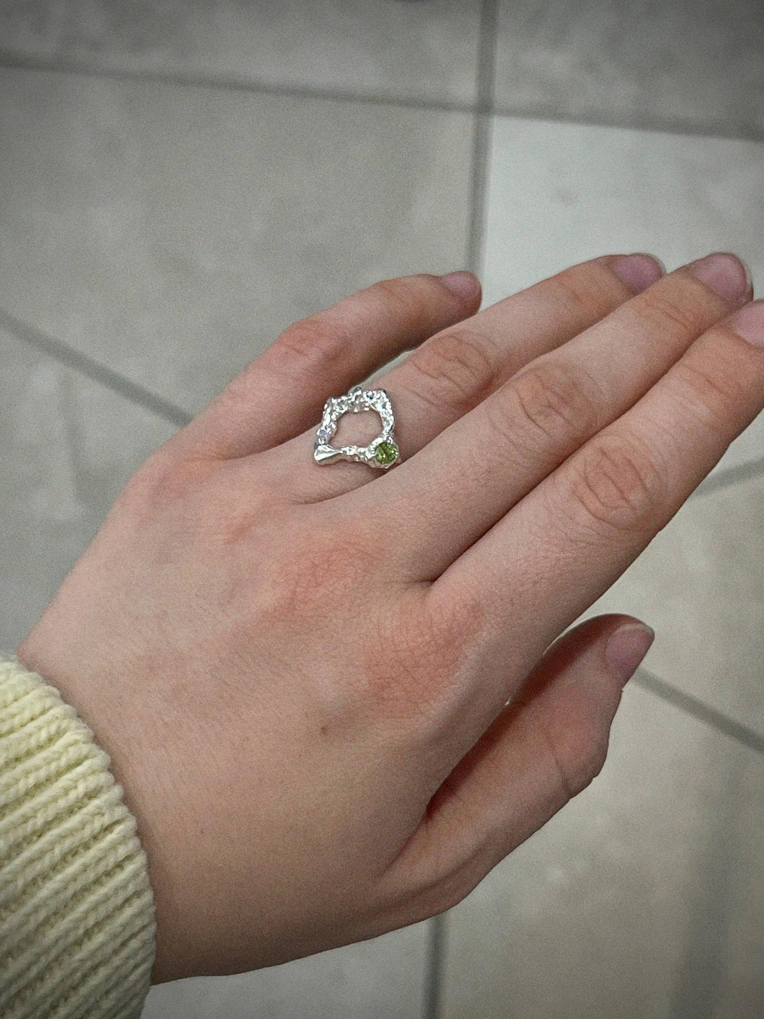 Кольцо "Остров" с натуральным камнем