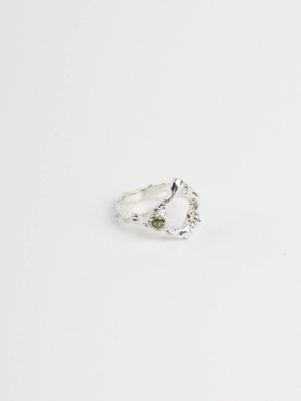 Кольцо "Остров" с натуральным камнем