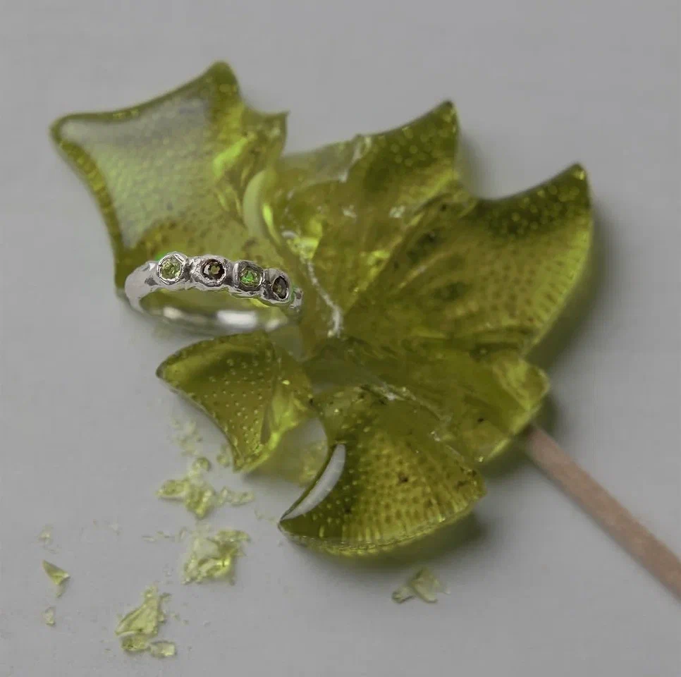 Кольцо "Свет" с 4 натуральными камнями