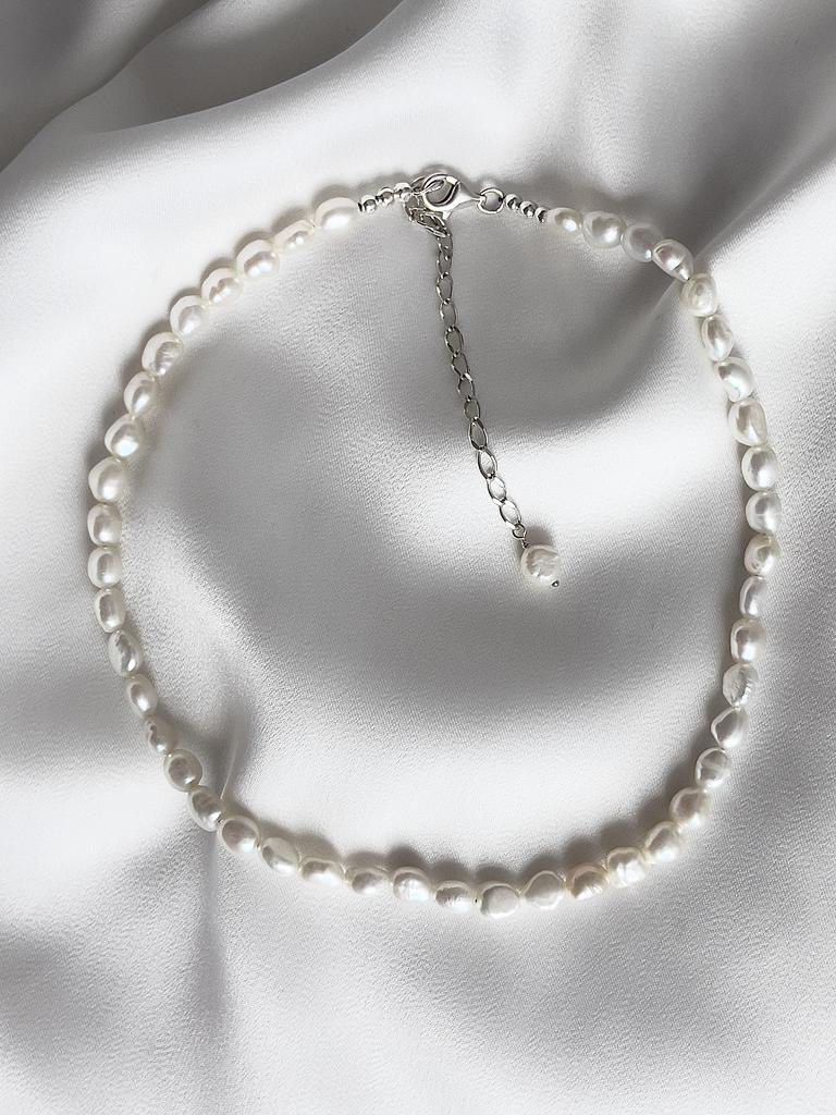 Necklace "Pure Pearls Elegance"