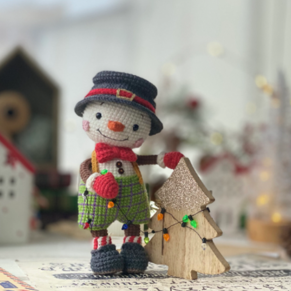 Мастер-класс "Снеговик Кристофер"