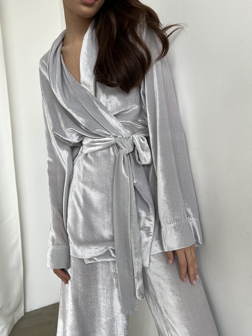 Костюм из 100% шелкового бархата