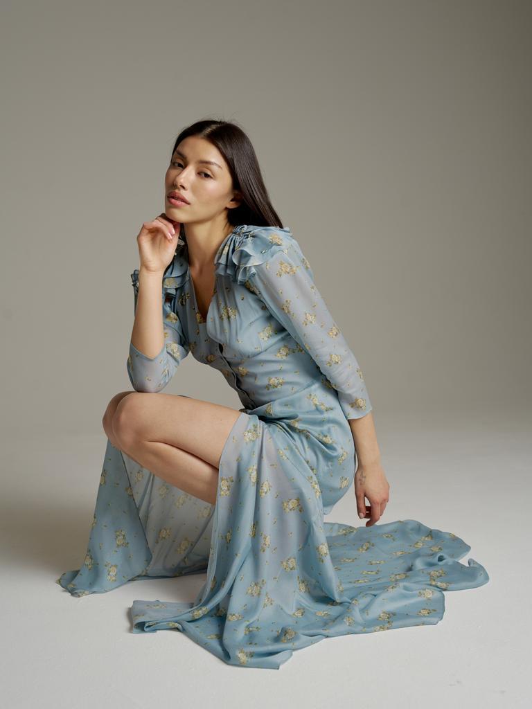 Платье «Adora» в пыльно-голубом цвете