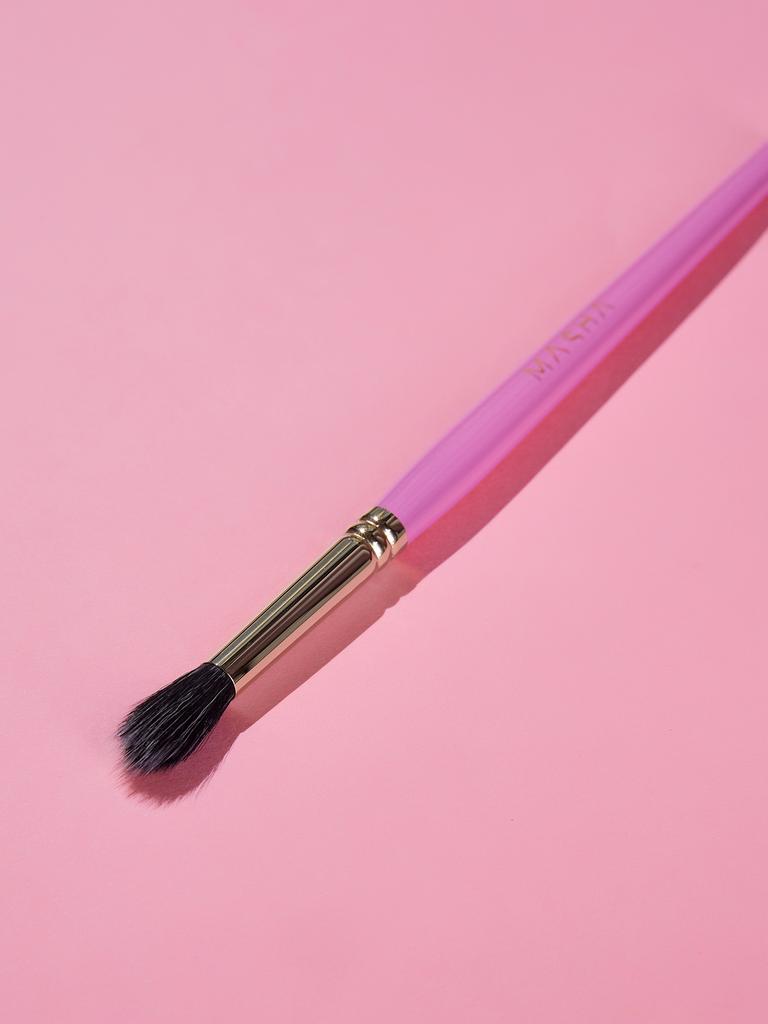 Кисть  для растушевки кремовых теней 017