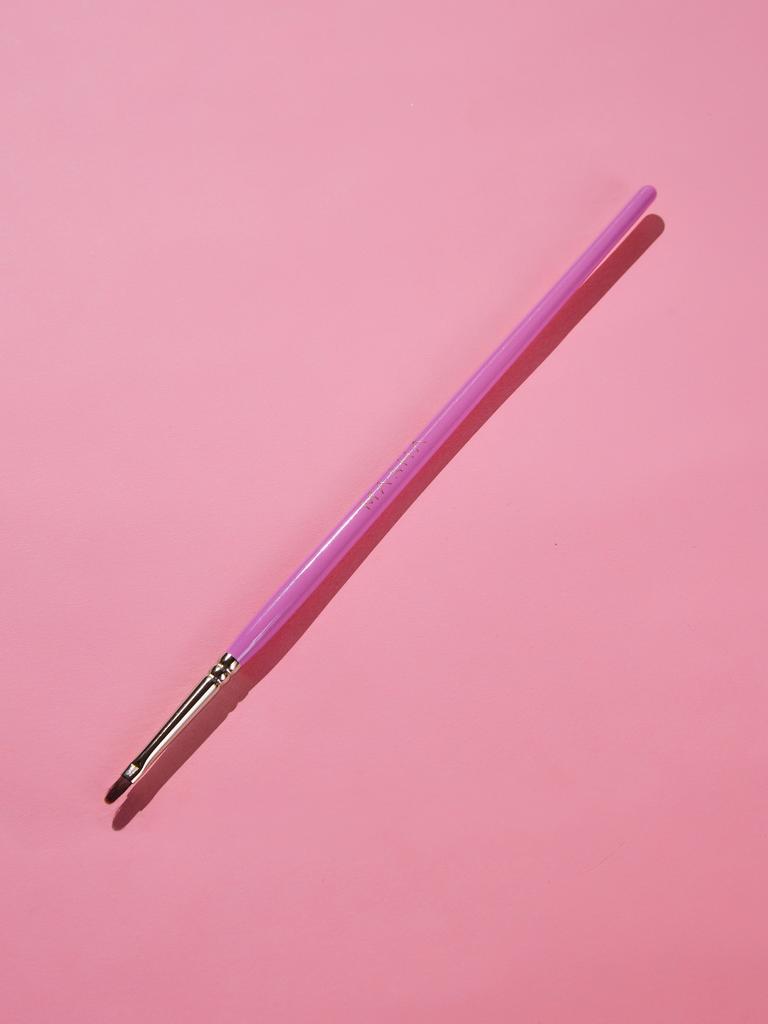 Кисть для стрелок 015