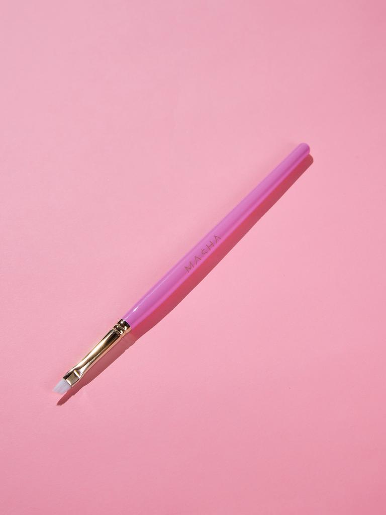 Скошенная кисть 013