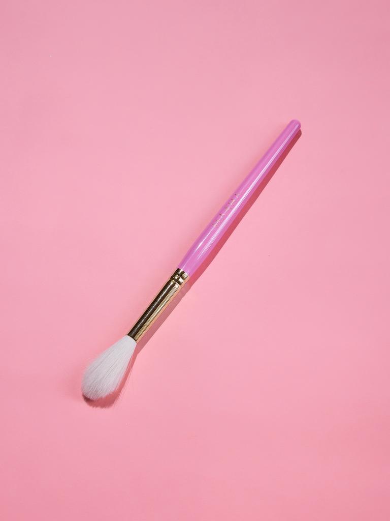 Кисть для хайлайтера 06